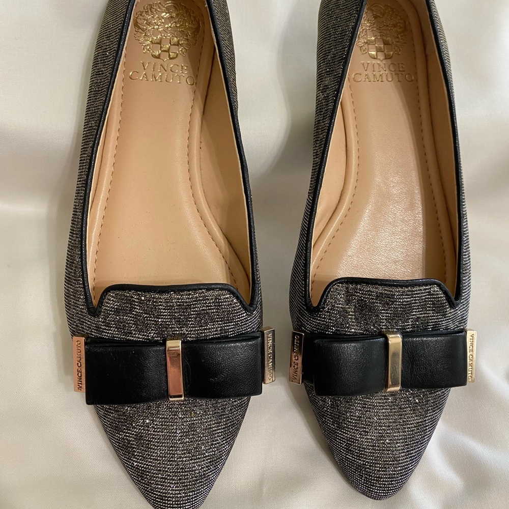 Vince Camuto Flats